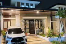 DIKONTRAKAN RUMAH BAGUS FULL FURNISHED DI CLUSTER MEWAH SENTUL