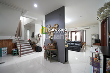 Hot Listing Puri Indah Rumah Dalam Komplek Lokasi Premium Harga Nego