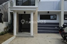 Rumah villa cantik siap Huni di Dau Batu Malang