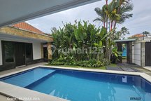 Three Bedroom Tropical Villa For Rent, At Tegal Cupek, Kuta Area