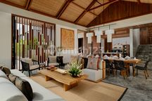Brand New 7Bedroom Family Villa Luxury di Canggu Bali