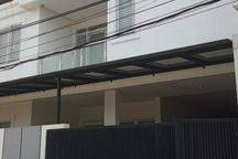 Rumah Baru di Jalan Anggrek , Serang