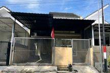 Kontrakan Rumah Semi Perabot Di Perumahan One Gate System Tengah Kota Jember