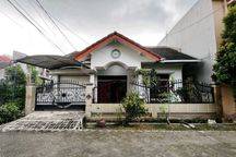 Sewa Rumah 3 Kamar Di Perumahan Tengah Kota Jember. Siap Huni