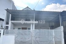 Kontrakan Rumah Modern Minimalis Tengah Kota. Cocok untuk Pasangan Muda