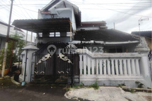 Disewakan Rumah2 Lantai Siap Huni Dekat Unej