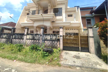 Disewakann Rumah 2 Lokasi Belakang Transmart