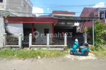 Disewakan Rumah 2 Lantai Kamar Banyak Dekat Unej