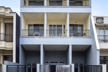 Rumah Baru 3X15 Lokasi Strategis di Duri Kepa(Dk310)