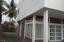 Rumah Murah Siap Huni SHM 3 Lantai di Kadungora Kabupaten Garut