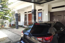 Dijual Cepat Rumah Nyaman di Batununggal, Nego