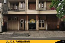 Di Sewakan Rumah Di Tengah Kota , Bisa Utk Usaha Juga . Daerah Kampung Kali 