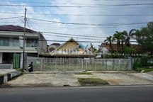 Murah Strategis Rumah Vintage Luas Di Nol Jalan Boulevard Malang