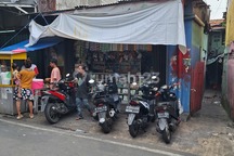 Murah!! Langka Kios Usaha Ramai di Johar Baru