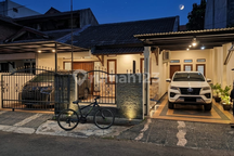 Butuh Cash!! Rumah di Komplek Dpr Bintaro