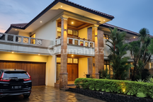 Rumah Sultan Vibes Ubud di Ampera Jaksel