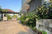 Kemang Selatan Dekat Ais, Rumah Furnished 3 Kamar + 1