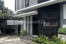 Townhouse Fully Furnished And Negotable Price