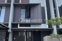Rumah di Eastern Hill Surabaya Baru Gress Siap Huni Hunian Nyaman