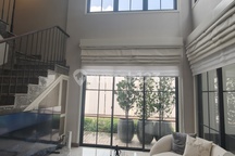 Louise 3 Lantai Attic (10x15) Ceiling 6.8 Meter