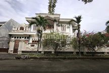 Rumah Hoek Luas di Perumahan Metland Cakung Jakarta Timur