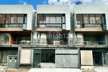 Rumah Brand New Desain Industrial Modern 3 Lantai di Kemang Jaksel