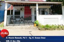 Dijual Rumah Lengkap dengan Pagar, Canopy, dan Akses Jalan Nyaman di Jl. Husein Hamzah