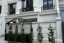 Rumah Mewah American Classic Cempaka Putih Tengah Jakarta Pusat