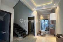 Rumah Bagus Murah 2 Lantai Brand New Cempaka Putih Jakarta Pusat