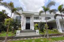 Rumah Brand New, Riverpark Bintaro Sektor 8, LT 440 M2, SHM, 4Br