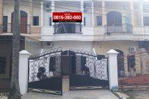 Dijual / Disewakan Town House 300/120 Di Rajawali Palembang


