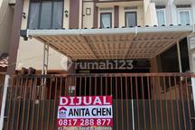 Rumah di Permata Buana,Uk 8X20m,Shm,Utara,Bebas Banjir,Harga: 4.75 M Nego