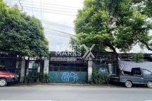 Rumah + Pabrik Lokasi Pinggir Jalan di Jl S Supriadi Sukun Malang