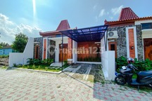 Rumah Murah Siap Huni di Sebrang Hotel Galuh Prambanan