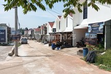 Rumah Baru Ready 400jtan Konsep Mezzanine Dan Balkon 3Km Stasiun Depok Lama