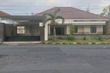Rumah Siap Huni Sebagian Perabot