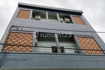 Dijual Rumah Kost Ekslusif di Gejayan, Dekat Amplaz