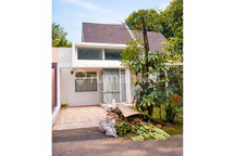 Disewa Rumah Tahunan Semi Furnis Green Valley Sentul City Ssr407