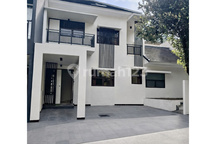 Disewa Rumah Mewah Tahunan Harga Nego Taman Equator Sentul City