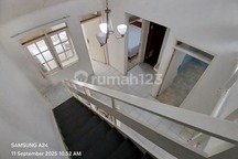 Disewa Rumah Tahunan Furnish Bagus Siap Huni Venesia Sentul City