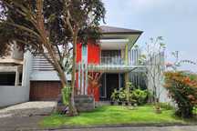 Dijual Rumah Tatar Ratnasasih Kota Baru Parahyangan, Bandung