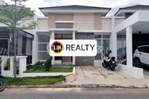 Disewakan Rumah di Perumahan Cemara Park Batam Centre
