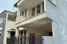 Disewakan Rumah 2 Lantai Diseputaran Xt Square