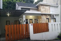 Diswakan Rumah Minimalis Full Furnish Dekat Swalayan Pamela 6