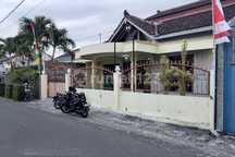 Disewakan Rumah Besar Dan Luar Cocok Untuk Kantor Dan Hunian Dekat Soto Kadipiro