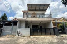 Dijual Murah Rumah 2,5lantai Plamo Garden Batam Center