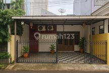 Rumah Taman Kedoya, 6X15, 4 Kamar Tidur, 1.5 Lantai