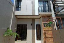 Rumah 2 Lantai Shm Ready Unit Row Jalan 2 Mobil 