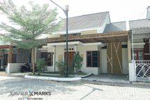 Dijual rumah semifurnished cluster onegate system di Gentan Solo lebar jln 8meter