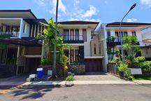For Rent Rumah 2 Lantai di Kuta Bali